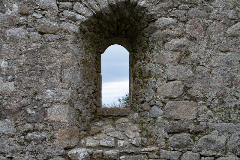 TULLY CHURCH AND GRAVEYARD 159612