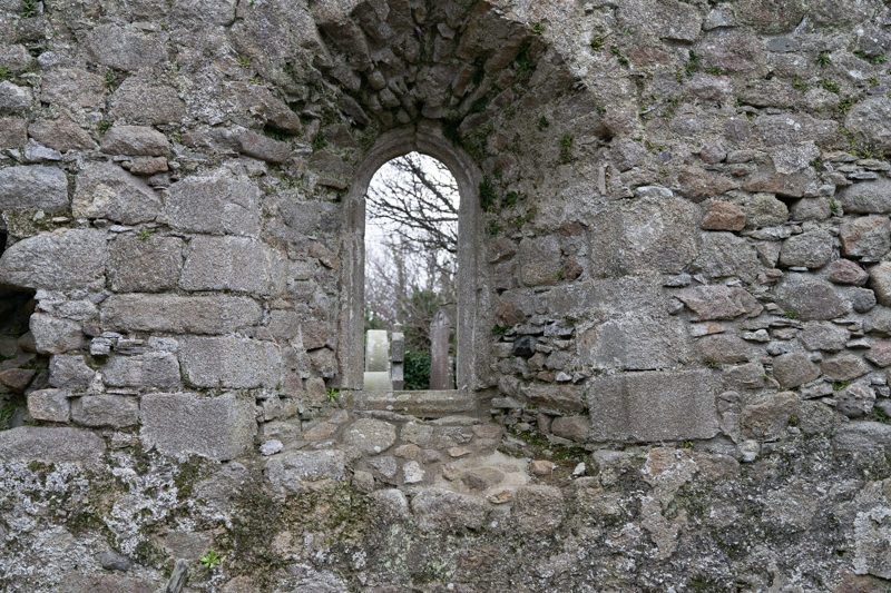 TULLY CHURCH AND GRAVEYARD 159613