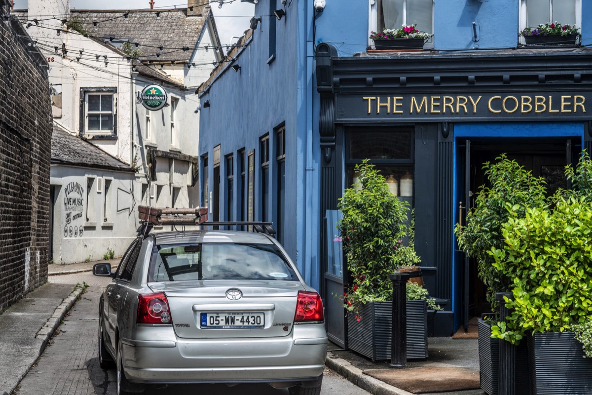 THIS WAS THE SOBER LANE PUB NOW THE MERRY COBBLER 003