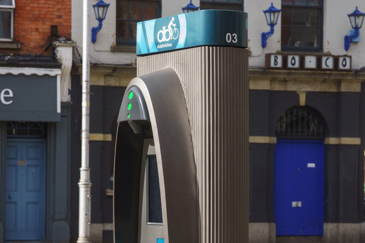 DUBLINBIKES DOCKING STATION 03 AT BOLTON STREET COLLEGE 003