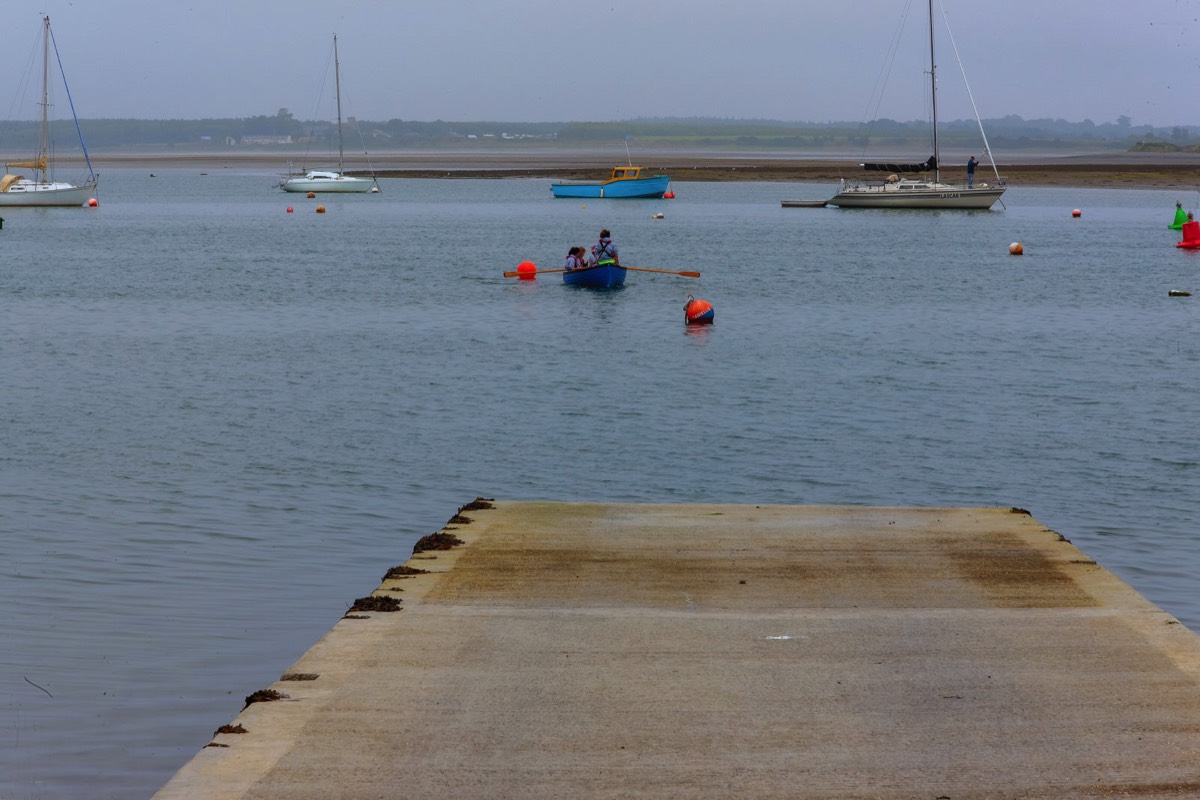 WATER FRONT - MALAHIDE COAST ROAD 005