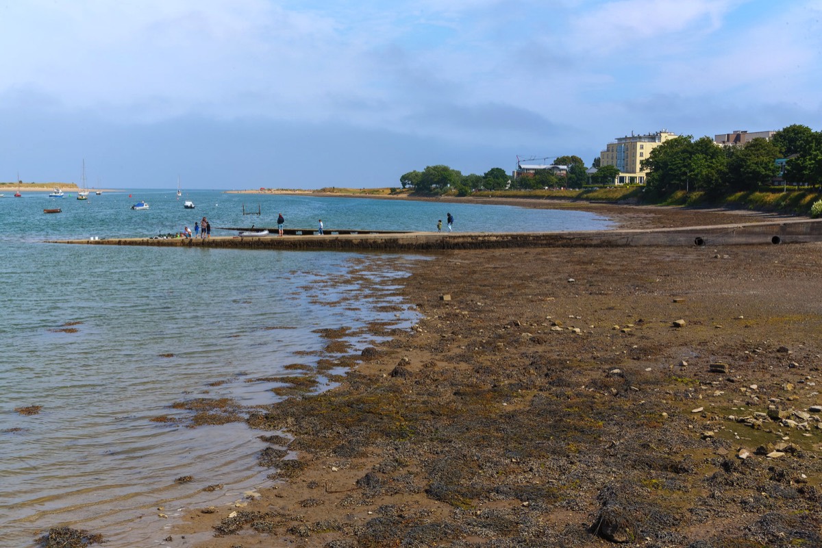 WATER FRONT - MALAHIDE COAST ROAD 006