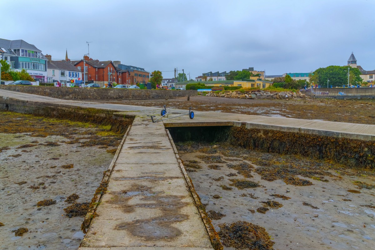 WATER FRONT - MALAHIDE COAST ROAD 013