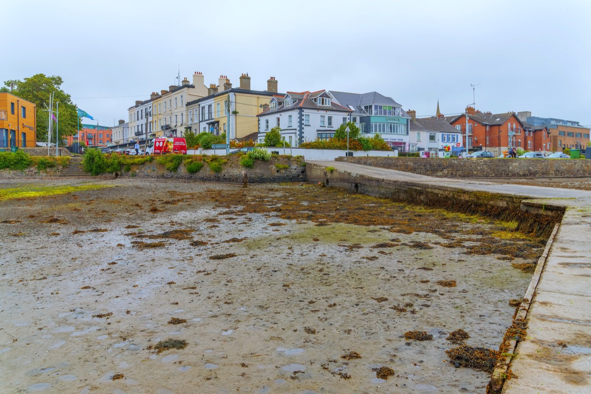 WATER FRONT - MALAHIDE COAST ROAD 014