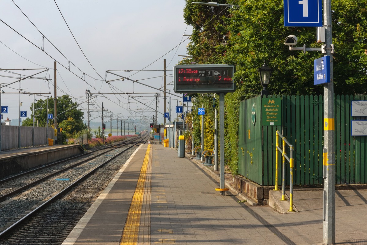 MALAHIDE TRAIN STATION 010