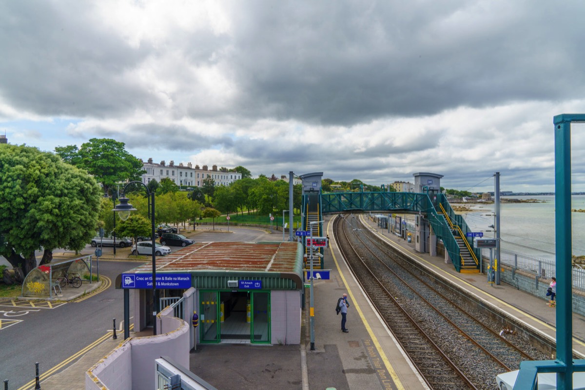 THE SALTHILL AND MONKSTOWN DART STATION - DUN LAOGHAIRE  003
