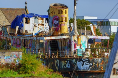  DERELICT SHIP 