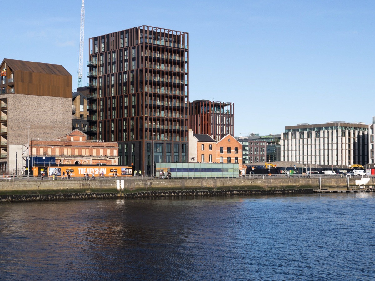 NORTH WALL QUAY AS SEEN FORM SIR JOHN ROGERSON