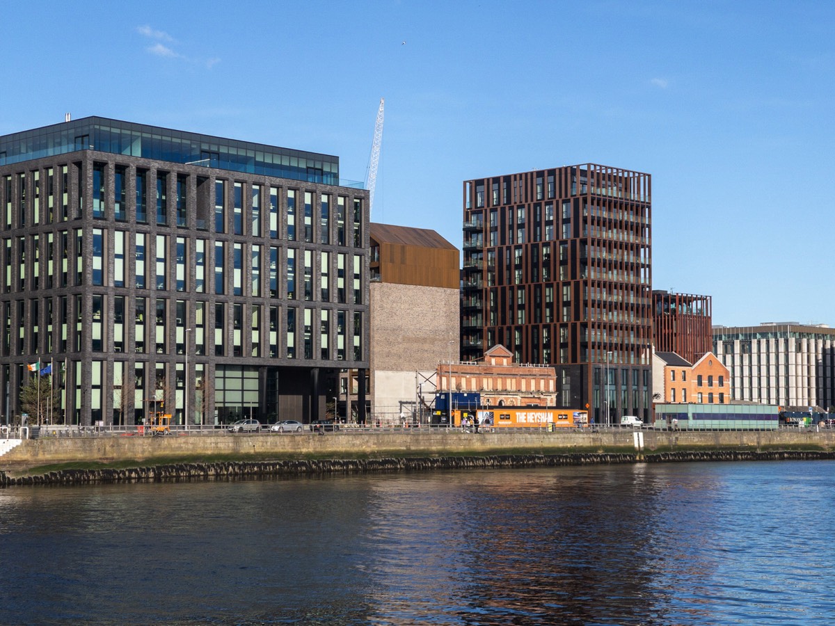 NORTH WALL QUAY AS SEEN FORM SIR JOHN ROGERSON