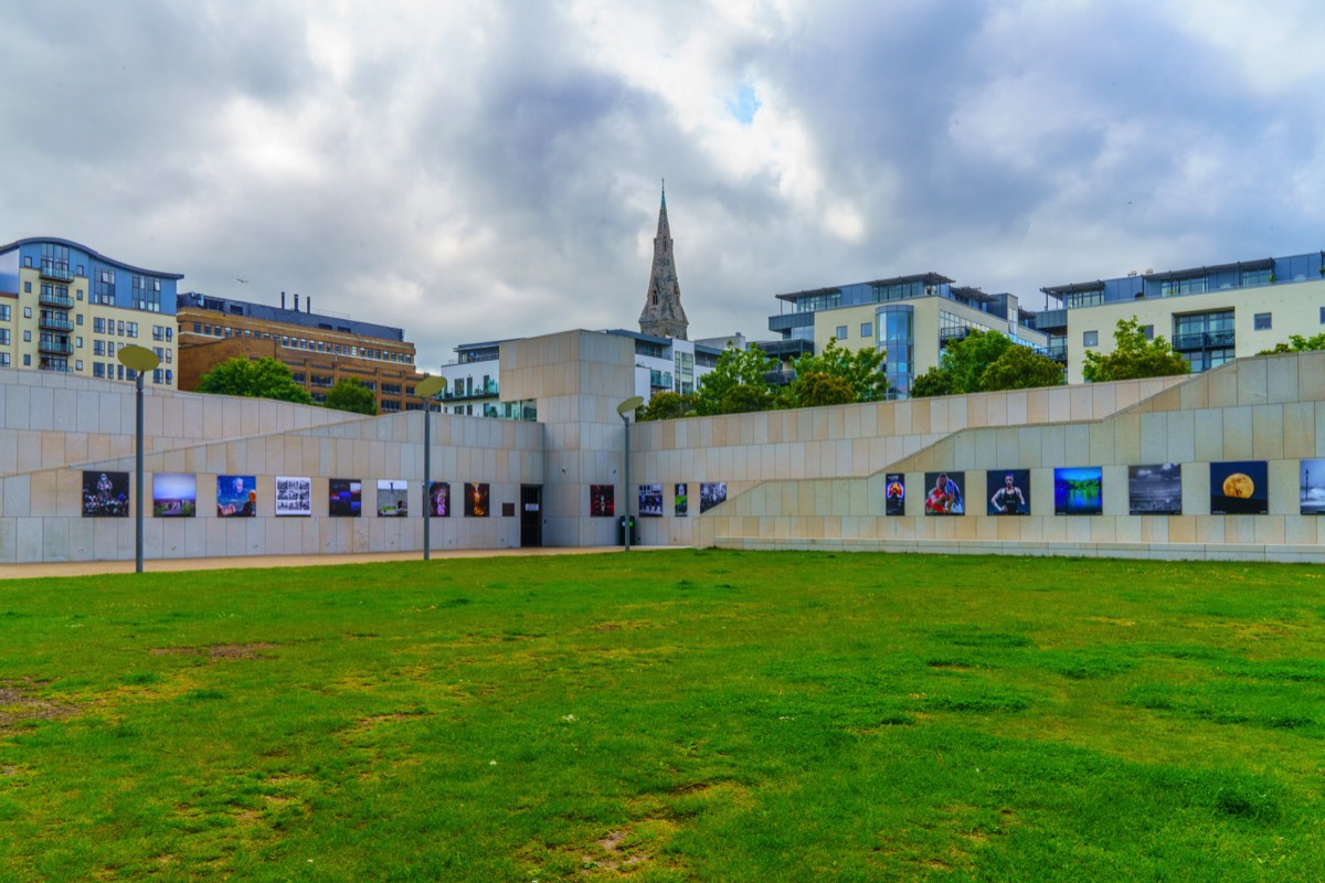 DLR LEXICON COMPLEX - MORAN PARK AREA  015