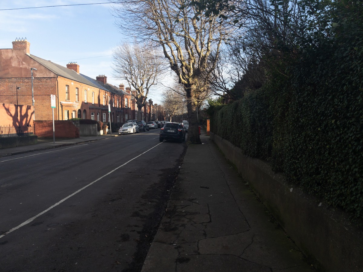 LINDSAY ROAD - GLASNEVIN 001