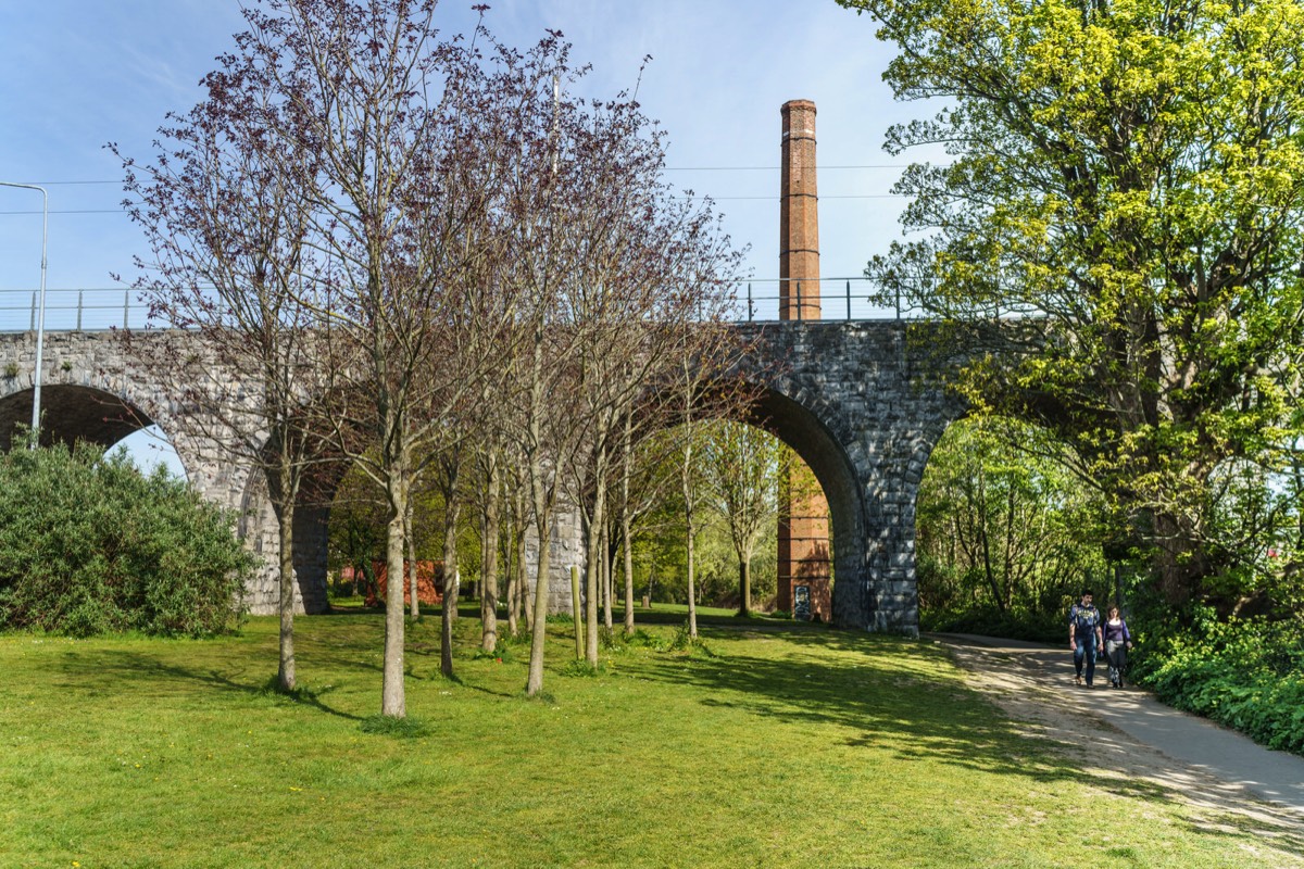 THE NINE ARCHES BRIDGE AND OLD CHIMNEY 005