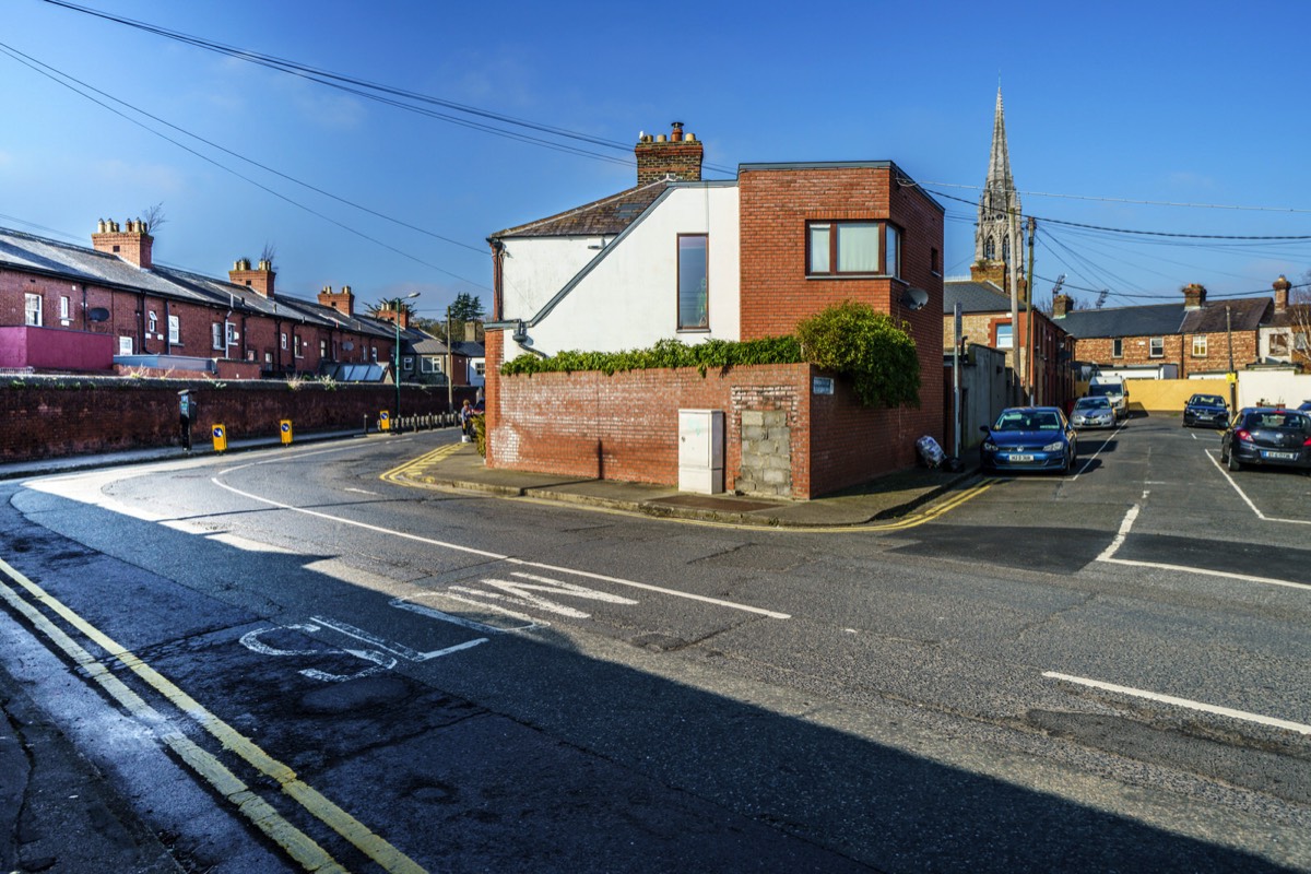 WHERE FOUR STREETS AND A LANEWAY MEET 002