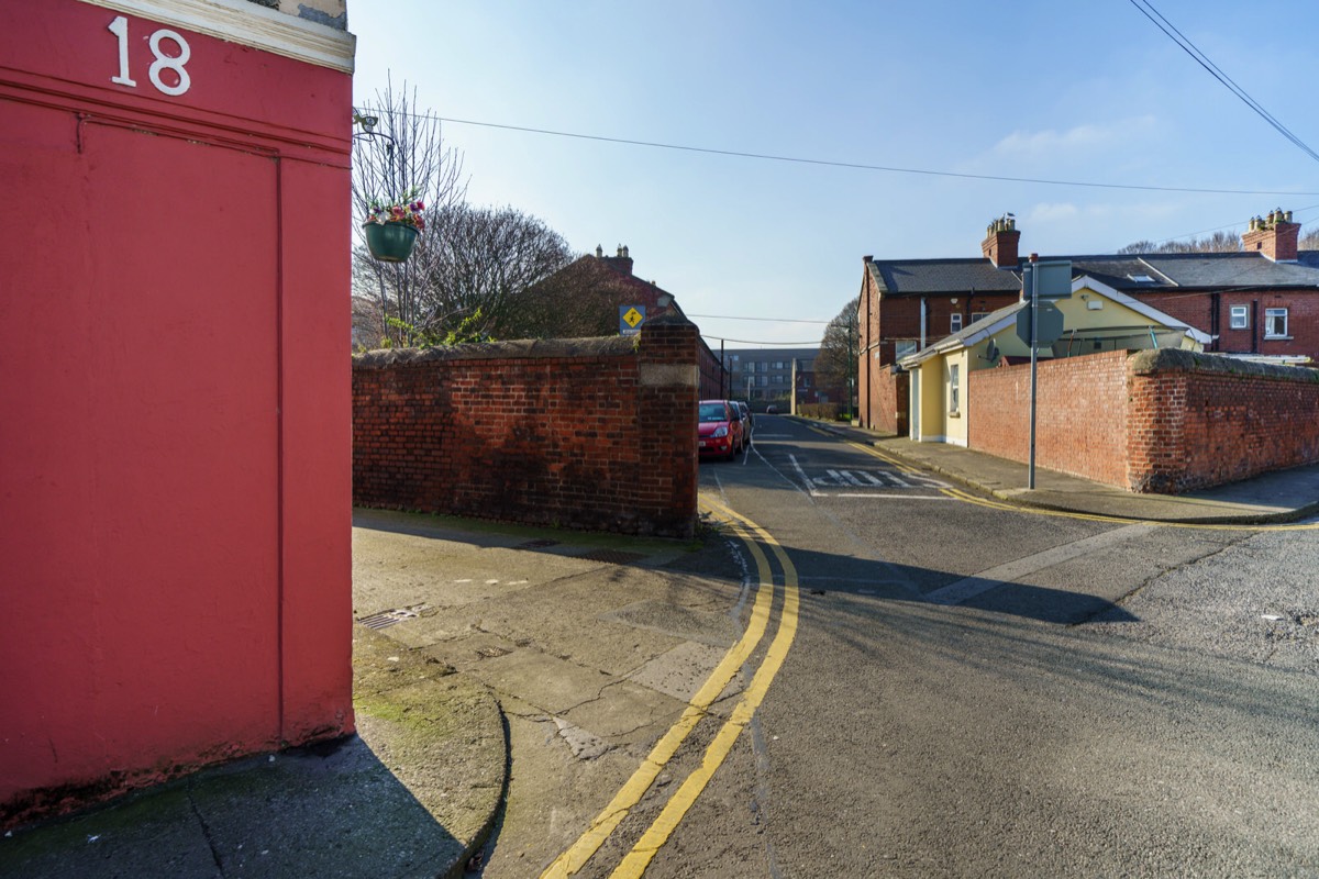 WHERE FOUR STREETS AND A LANEWAY MEET 004