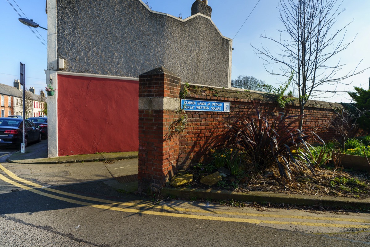 WHERE FOUR STREETS AND A LANEWAY MEET 006