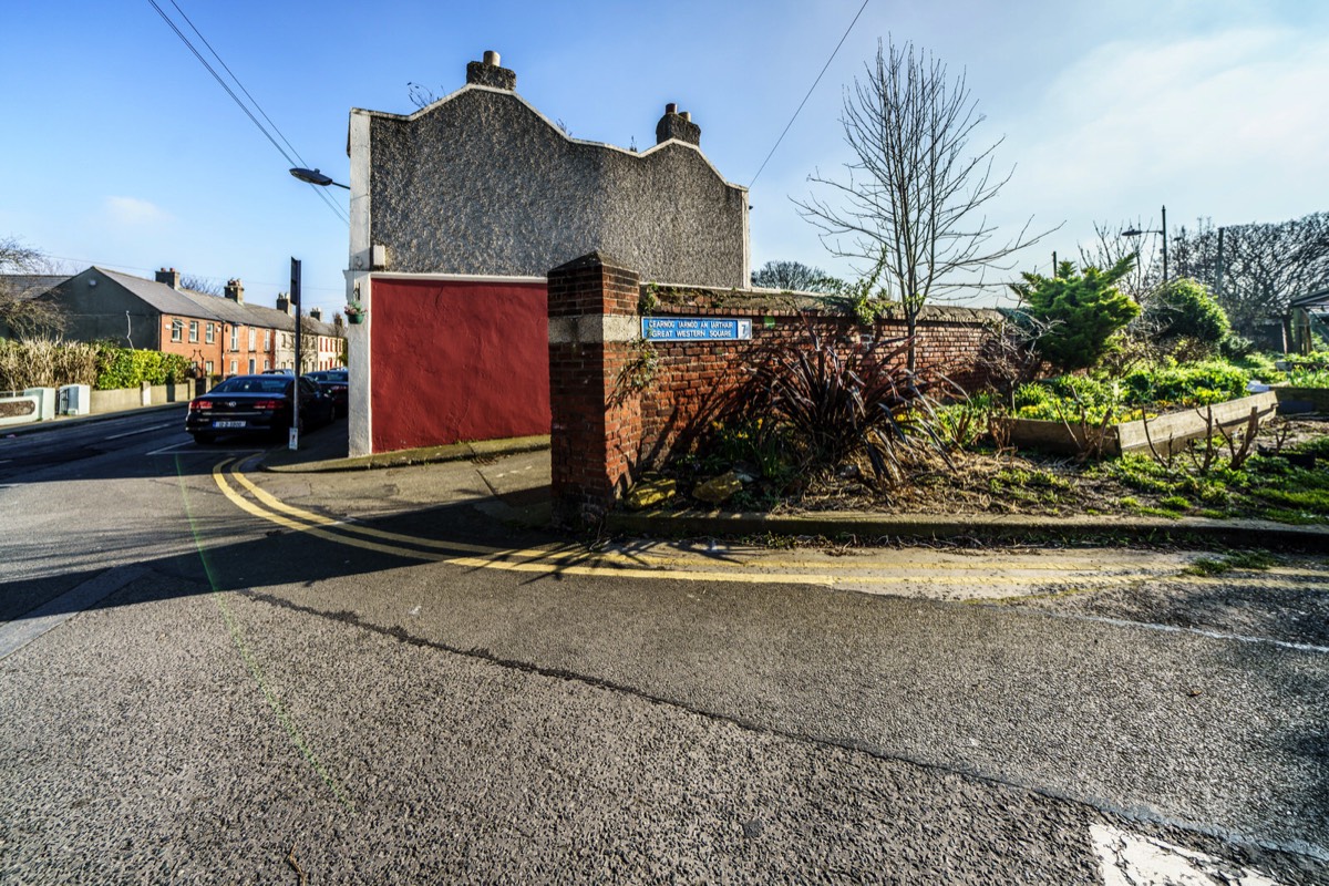 WHERE FOUR STREETS AND A LANEWAY MEET 007