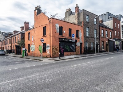  LALLY NEWSAGENT PRUSSIA STREET - UNOCCUPIED SHOP  