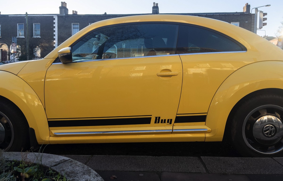 YELLOW BUG - VW BEETLE PARKED ON MANOR STREET IN STONEYBATTER 001