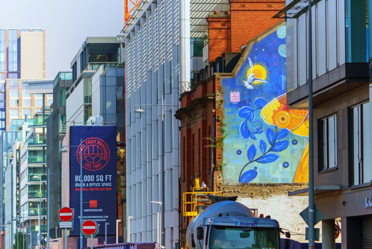 A NEW MURAL - STREET ART ON SIR JOHN ROGERSON