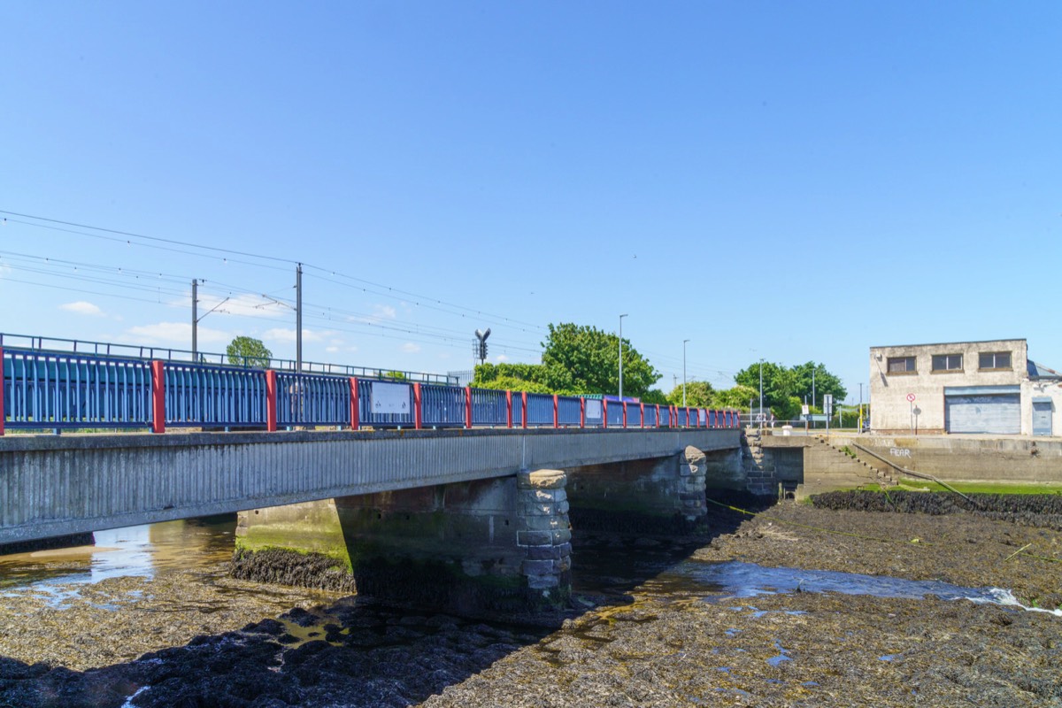 BRAY HARBOUR AND NEARBY 012