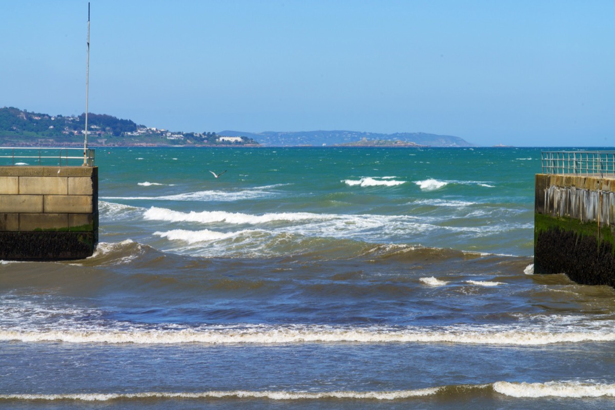 BRAY HARBOUR AND NEARBY 030