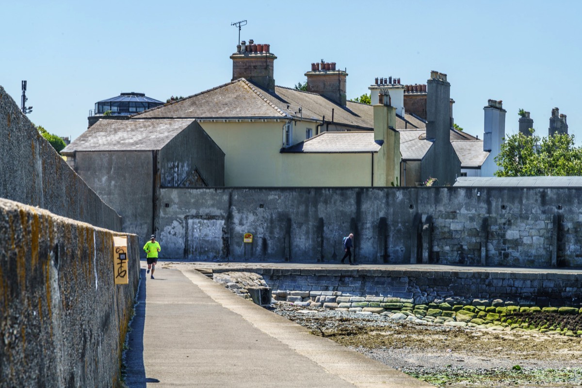 BRAY HARBOUR AND NEARBY 031