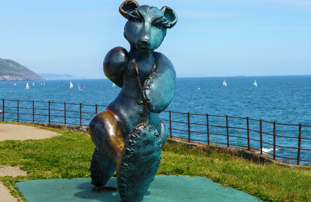 BEACH BEAR IN GREYSTONES - THIS BEAR HAS ATTITUDE 