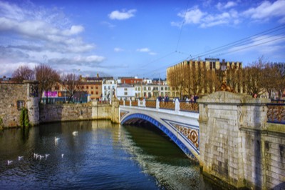  SEAN HEUSTON BRIDGE MY GRAND MOTHER CALLED IT KINGS BRIDGE  