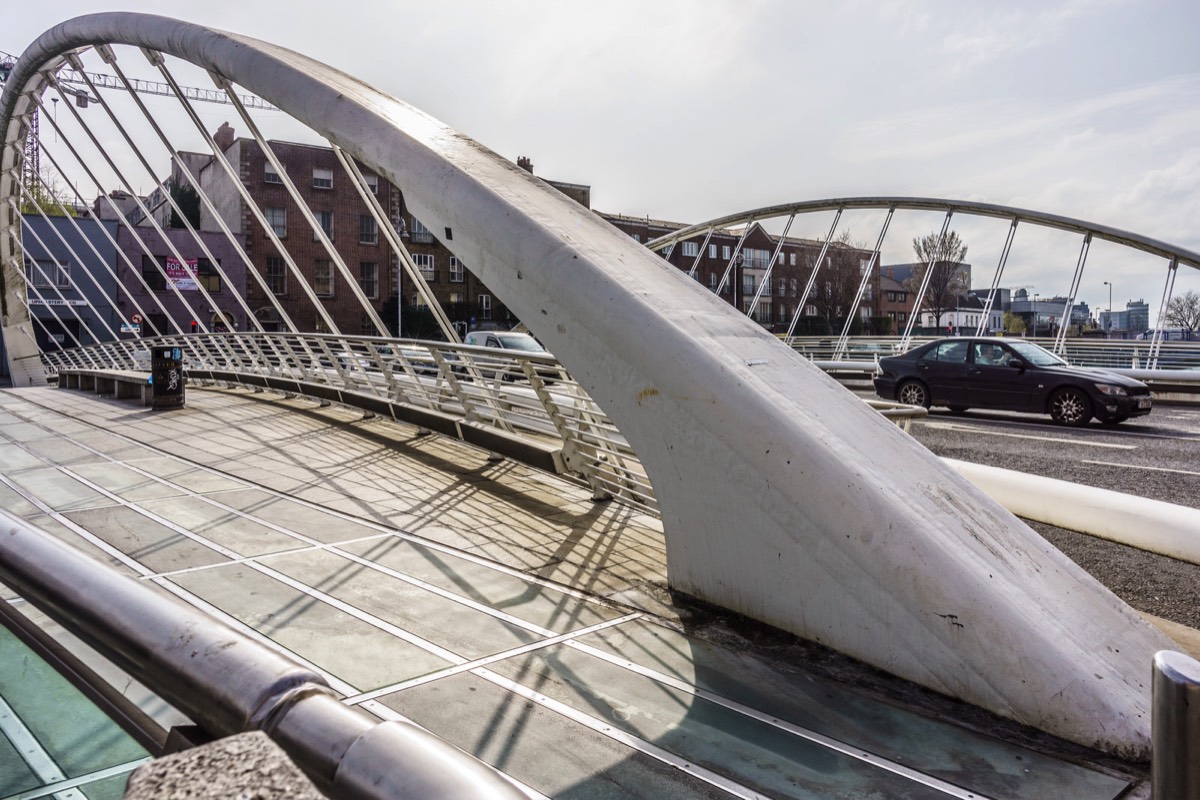 CONNECTING THE SOUTH QUAYS TO BLACKHALL PLACE - JAMES JOYCE BRIDGE 009