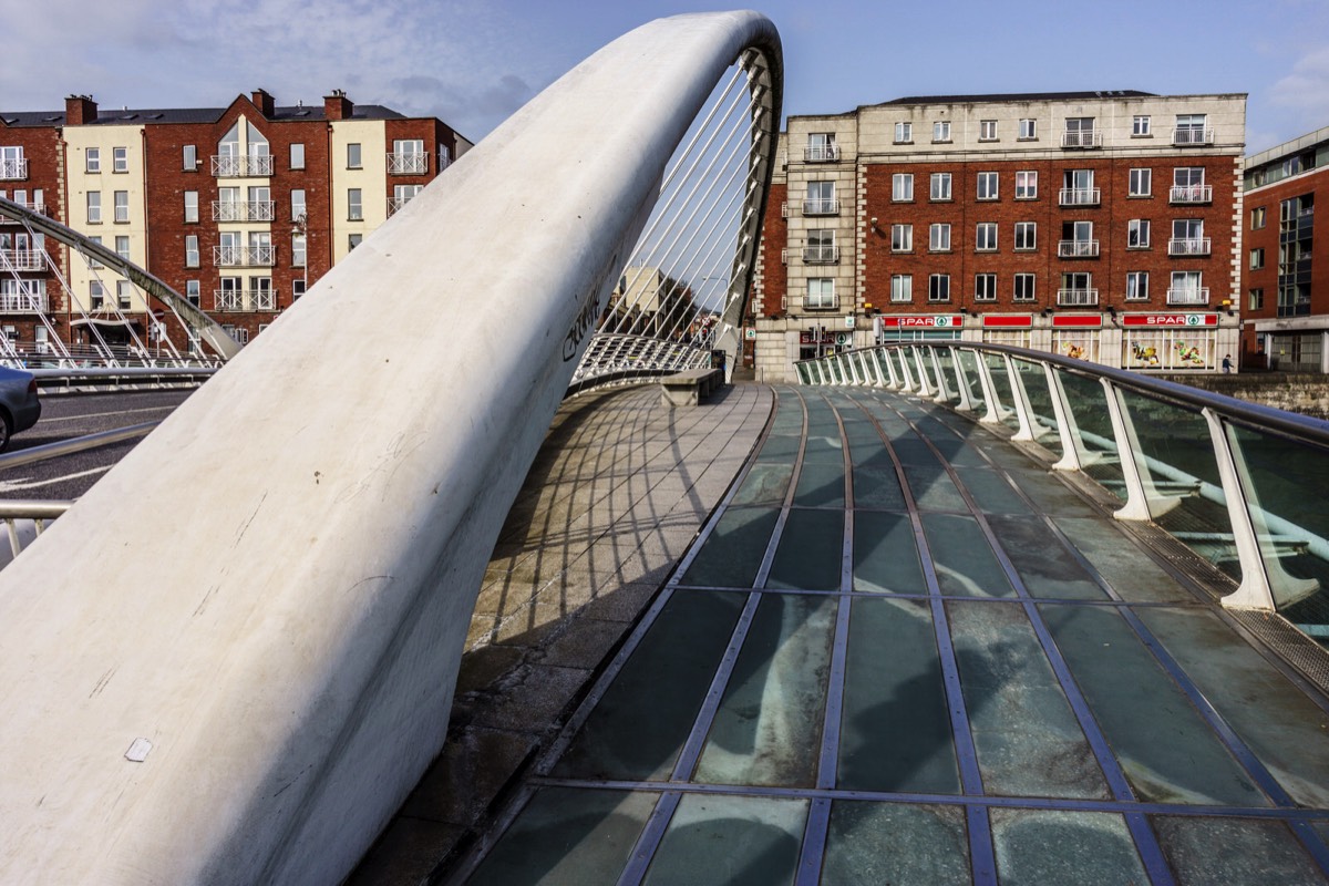 CONNECTING THE SOUTH QUAYS TO BLACKHALL PLACE - JAMES JOYCE BRIDGE 012