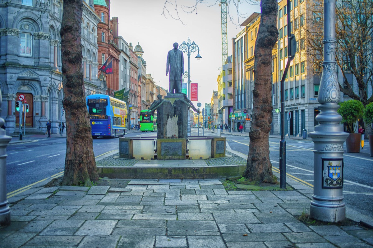 DAME STREET - THE LIGHT WAS FADING RAPIDLY 003