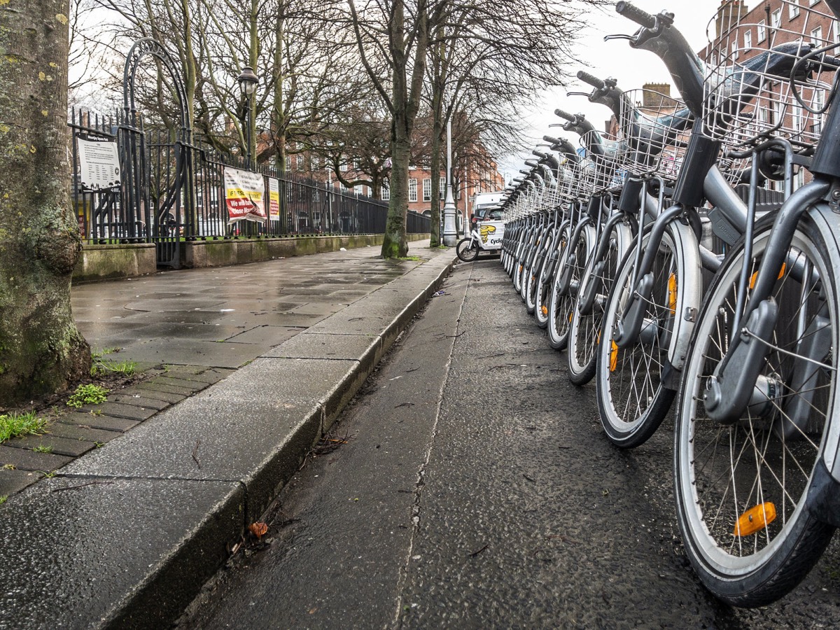 DUBLINBKES DOCKING STATION 28 - WEST MOUNTJOY SQUARE 006