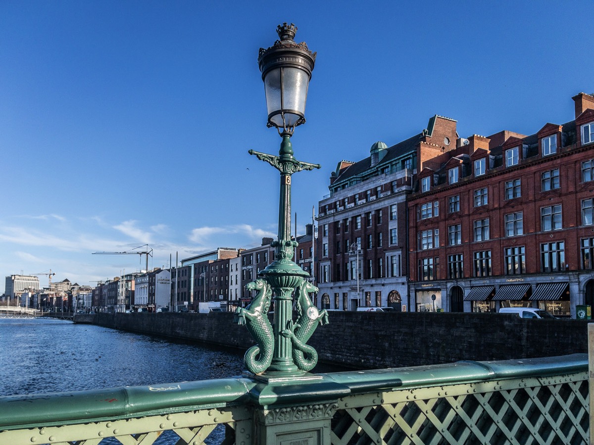 GRATTAN BRIDGE ACROSS THE RIVER LIFFEY 002