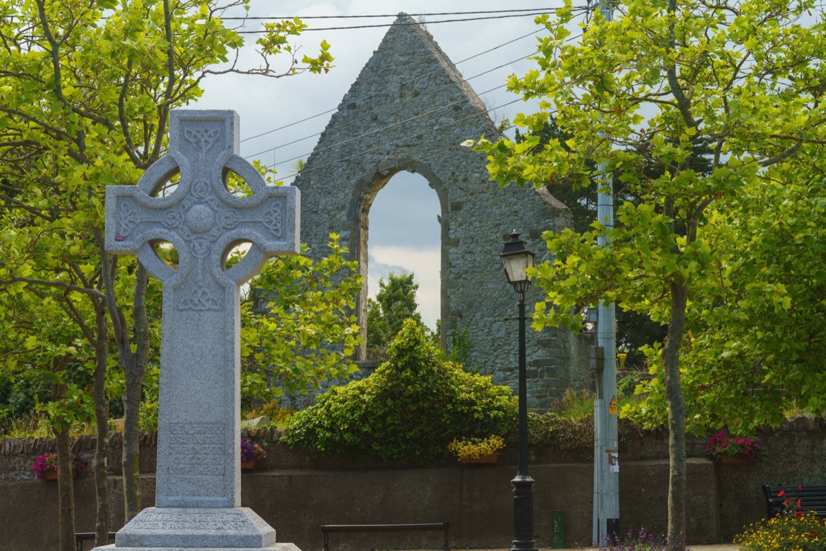 HAYES CROSS IN RAHENY VILLAGE