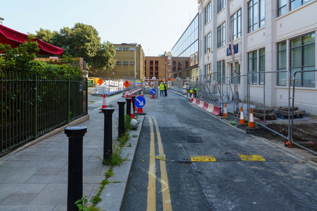 WOLFE TONE STREET IS BEING RESURFACED 004