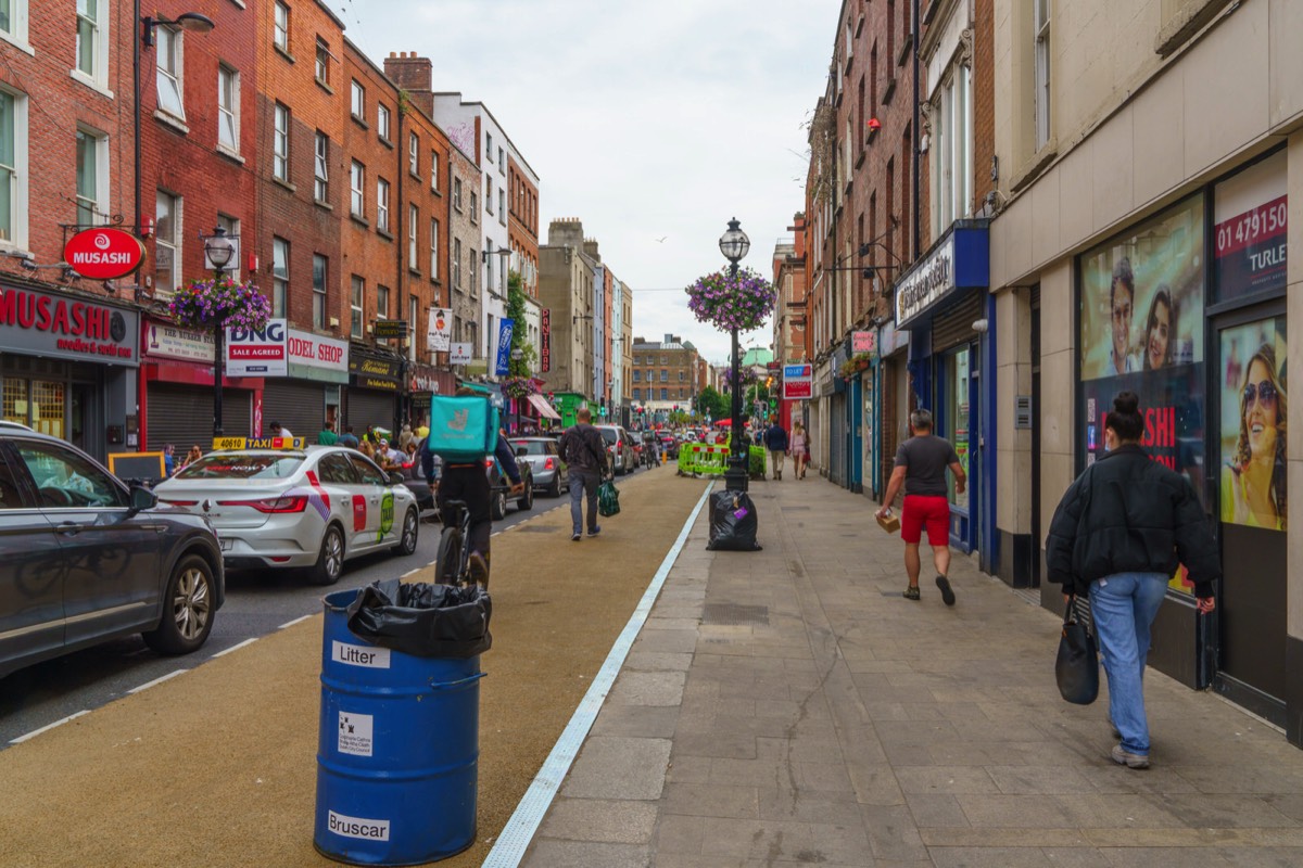 THE FIRST WEEKEND OF OUTDOOR DINING - CAPEL STREET  012