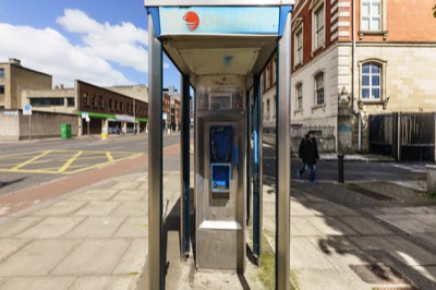  PHONE KIOSK 