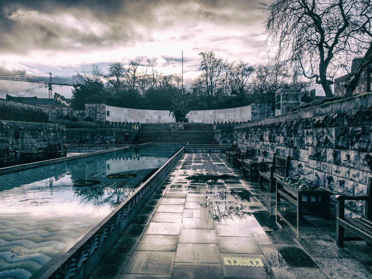 THE GARDEN OF REMEMBRANCE PARNELL SQUARE  004