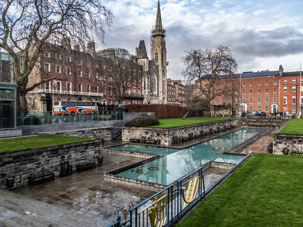 THE GARDEN OF REMEMBRANCE PARNELL SQUARE  009