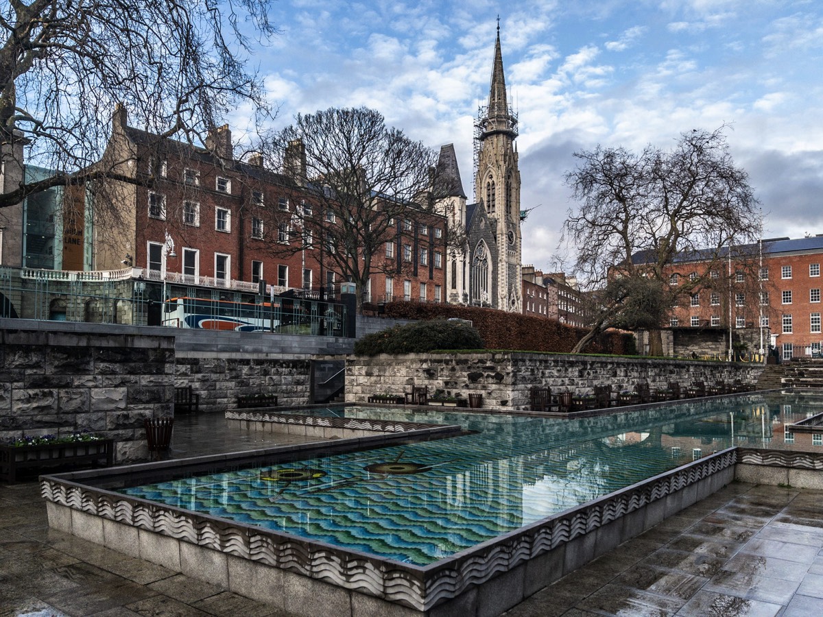 THE GARDEN OF REMEMBRANCE PARNELL SQUARE  011