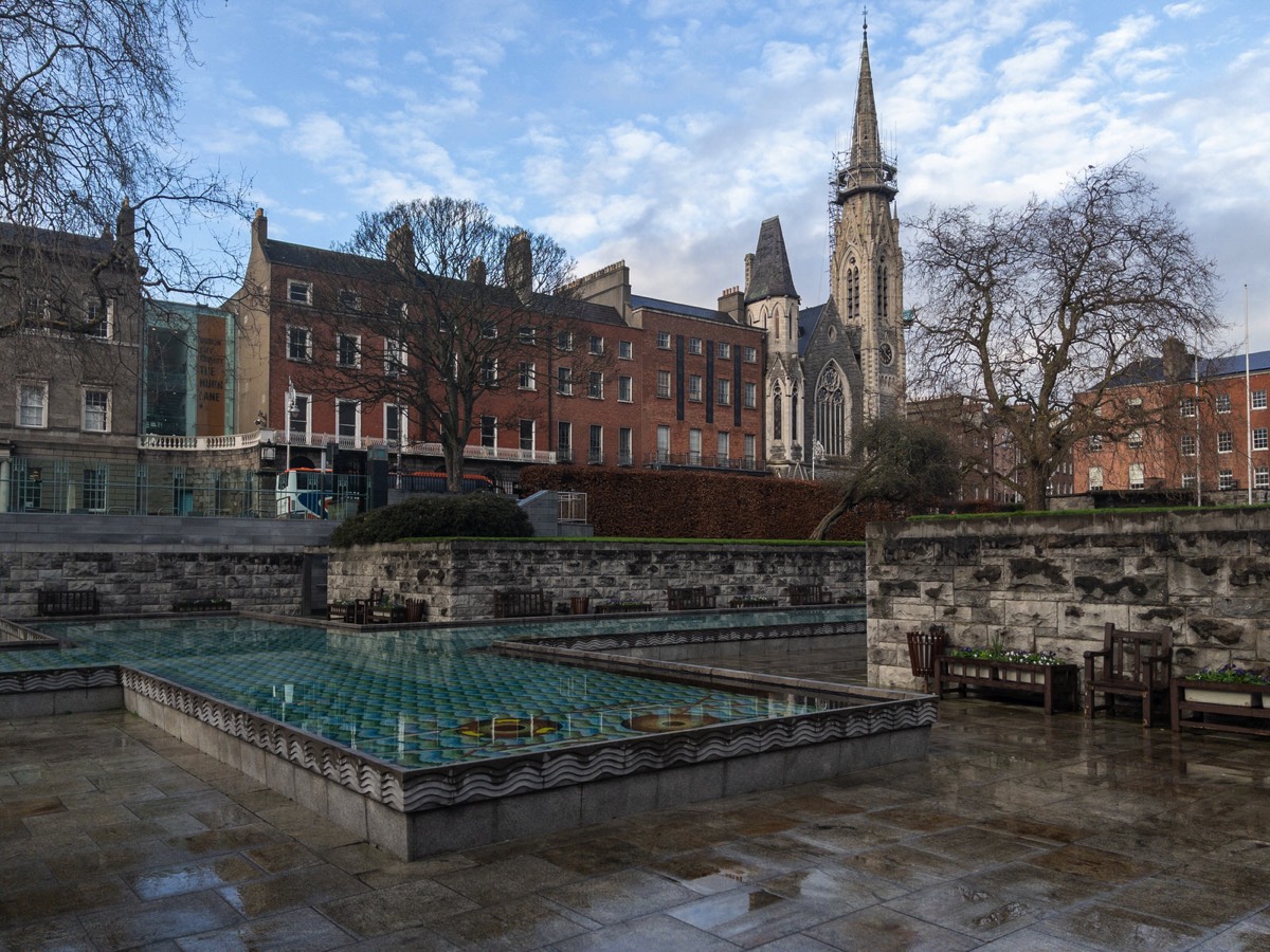 THE GARDEN OF REMEMBRANCE PARNELL SQUARE  013