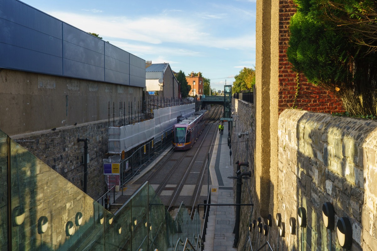 LUAS TRAM STOP - PHIBSBOROUGH 008