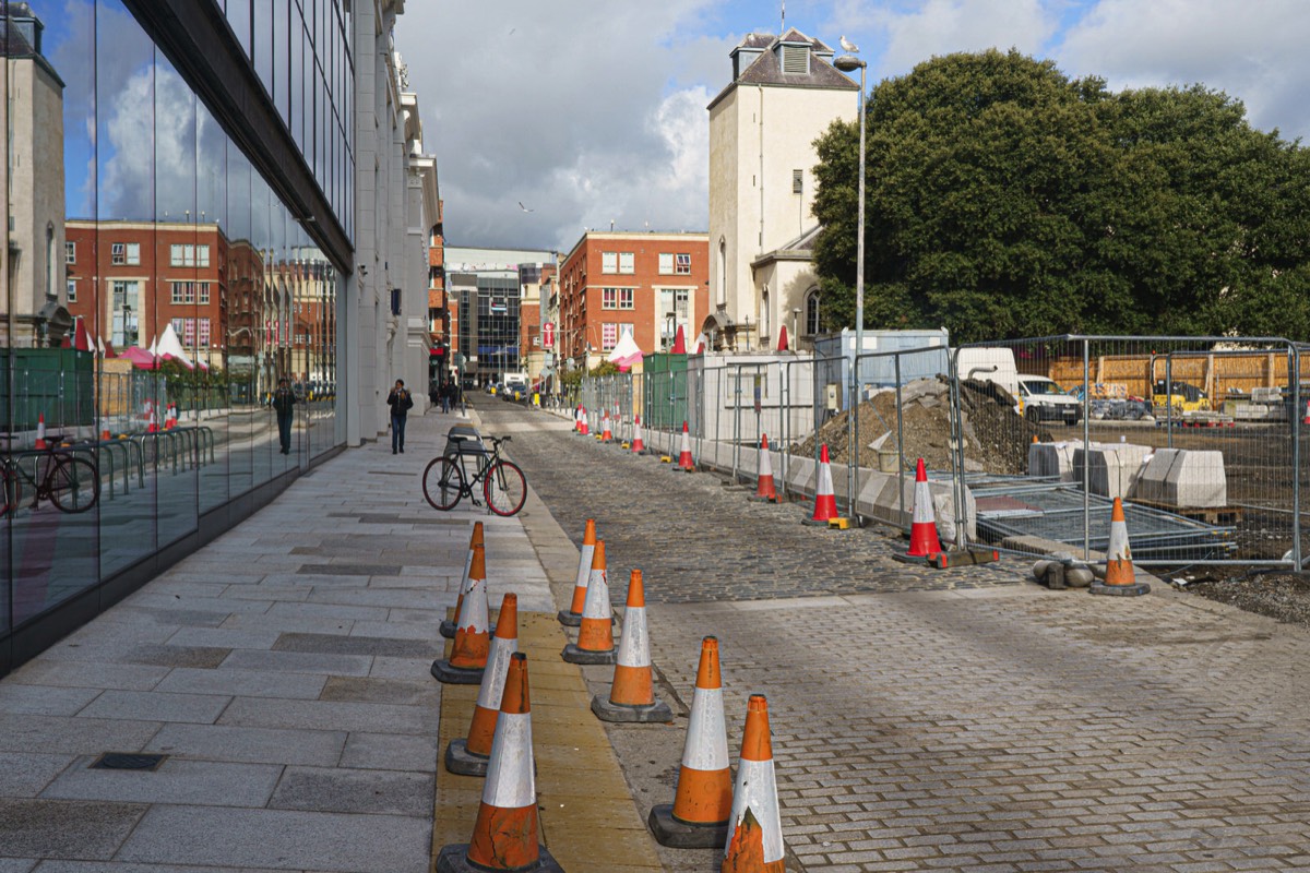 WOLFE TONE STREET AND PARK - REFURBISHMENT WELL UNDER WAY 007