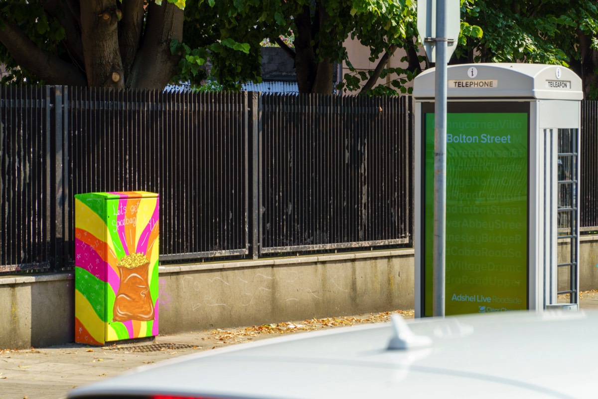 THE THREE STAGES OF PAINT-A-BOX STREET ART 006