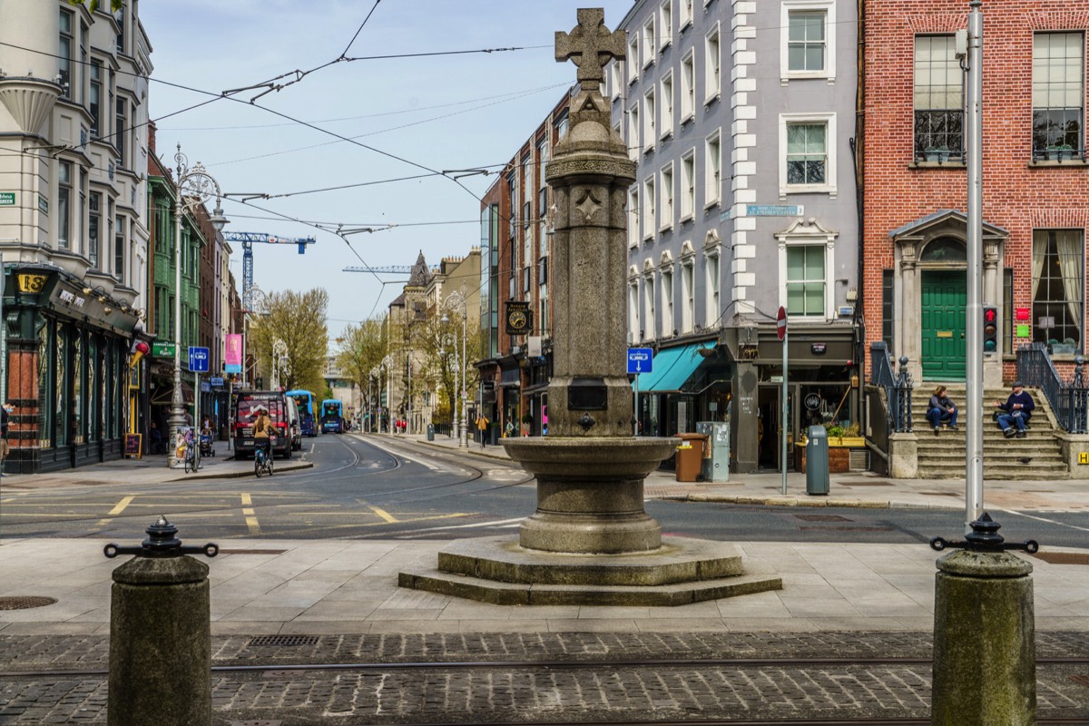 LADY GRATTAN DRINKING FOUNTAIN  004