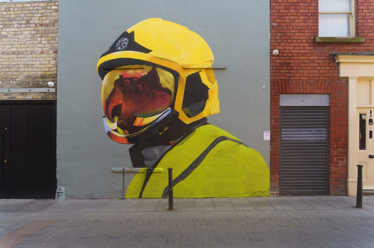 STREET ART ON CAMDEN ROW AND A WARNING FROM DUBLIN FIRE BRIGADE 001