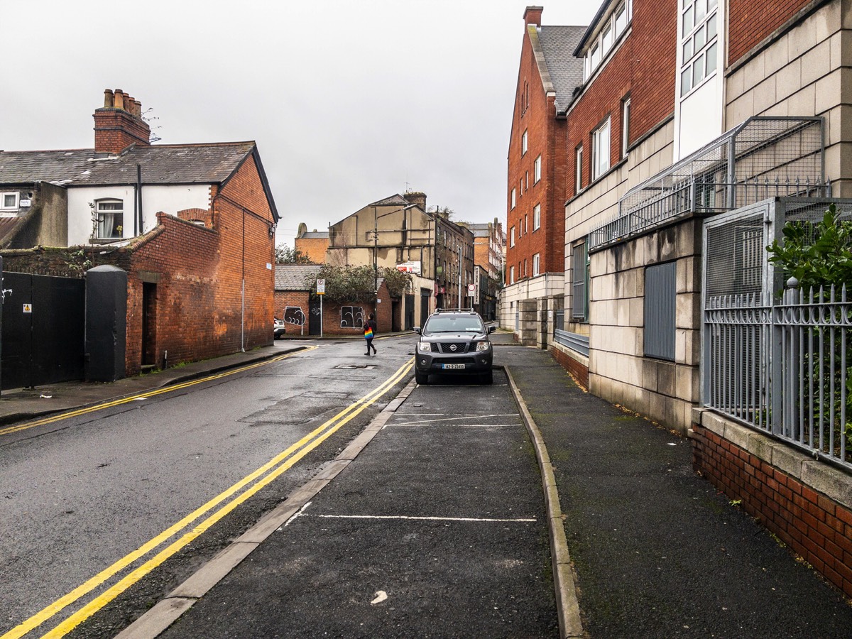 BACK LANE NEAR CHRIST CHURCH CATHEDRAL 001