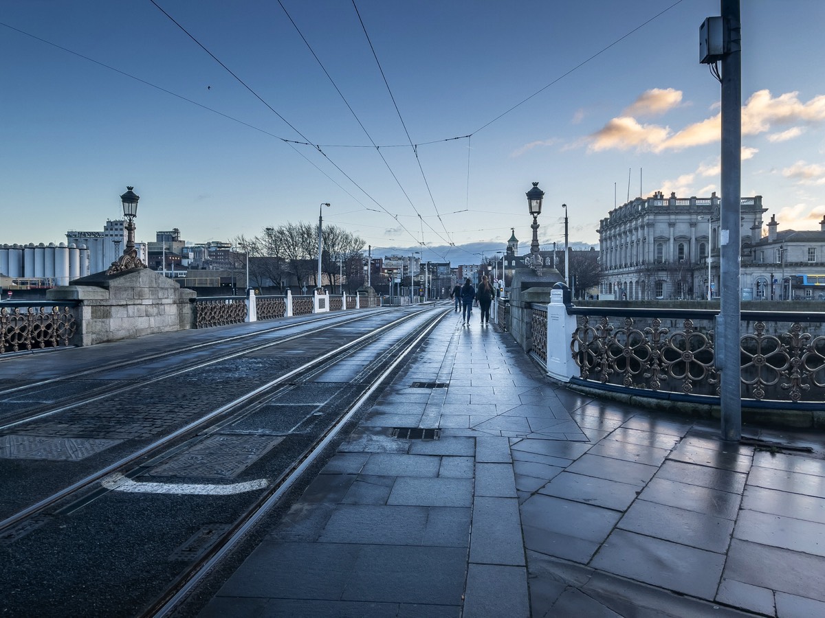 SEAN HEUSTON BRIDGE - PEDESTRIANS AND TRAMS ONLY 009