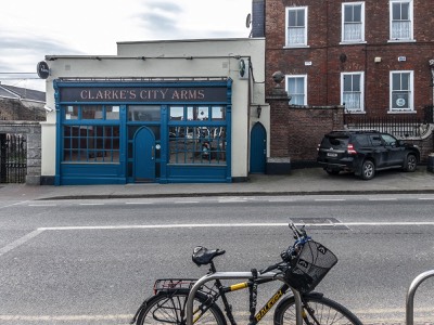  CLARKE'S CITY ARMS PUB AND THE  CITY ARMS HOTEL HOTEL ON PRUSSIA STREET  - FREQUENTED BY JAMES JOYCE 