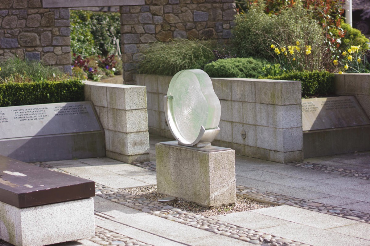 DUBLIN CASTLE AND GROUNDS - I USED A TEN YEAR OLD SONY NEX-7 019